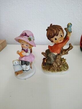 NAPCOWARE Taiwan Vintage Bisque Figures Blue Bird Boy & Girl Reading Book To Cat